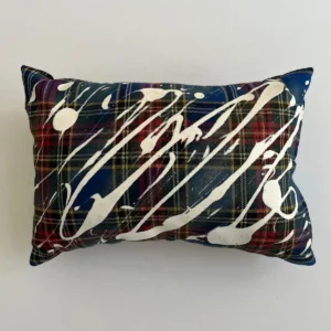 Coppia di cuscini gemelli diversi